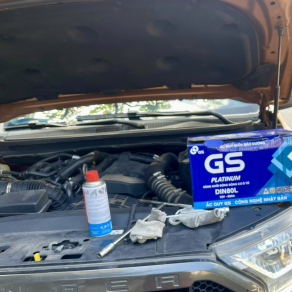 DẤU HIỆU CẦN THAY THẾ ẮC QUY Ô TÔ