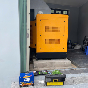 Thay bình ắc quy cho máy phát điện ở Bà Rịa